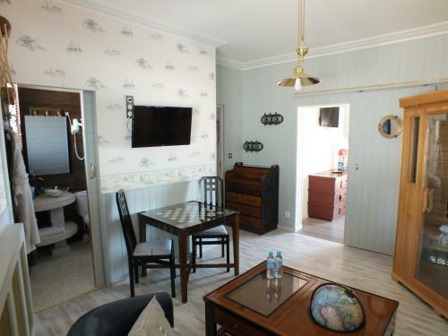 Hotel H�tel - Salon De Th� Le Beaus�jour