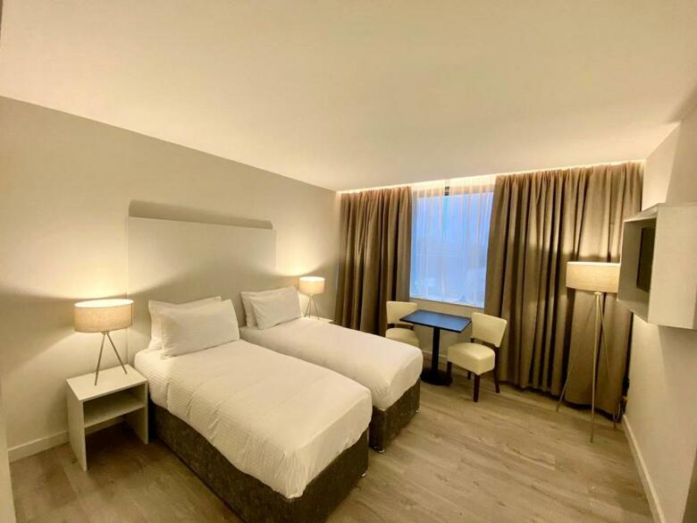 Aparthotel Axiom Park Hotel