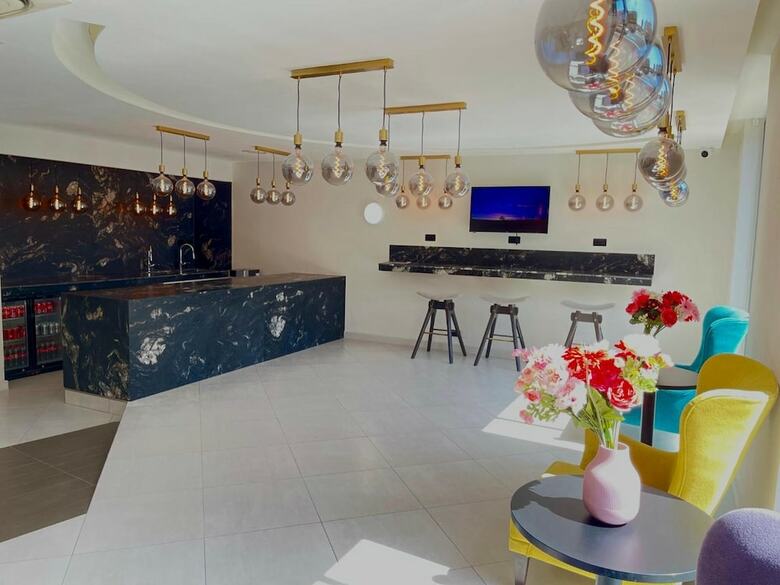 Aparthotel Axiom Park Hotel