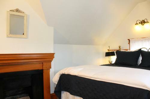 Bed & Breakfast Pacific Grove Inn
