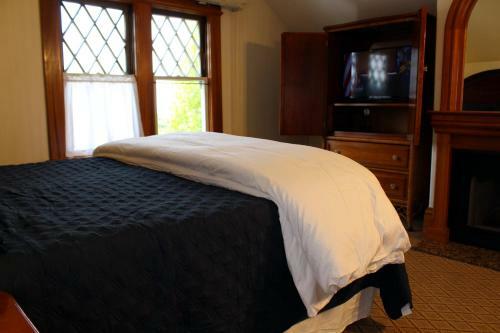 Bed & Breakfast Pacific Grove Inn