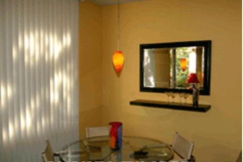 Posada Triangle Inn - Clothing Optional Resort For Men