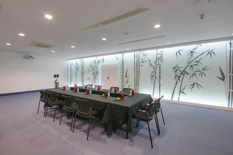 Hotel Coimbra Aeminium, Affiliated By Meli�