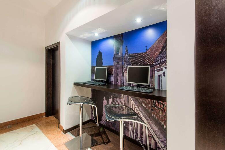 Hotel Coimbra Aeminium, Affiliated By Meli�