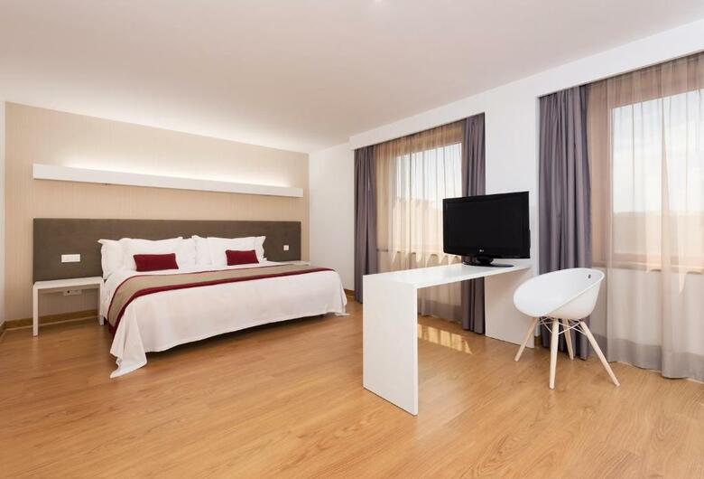 Hotel Coimbra Aeminium, Affiliated By Meli�