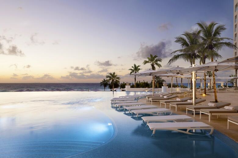 Hotel Le Blanc Spa Resort All Inclusive Adults Only