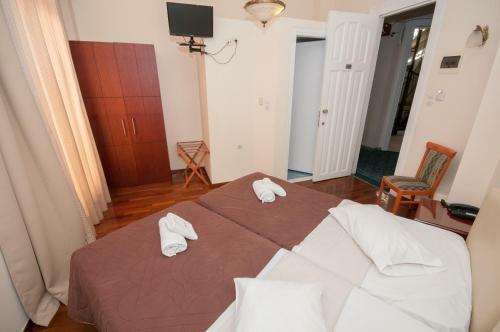 Hotel Cecil