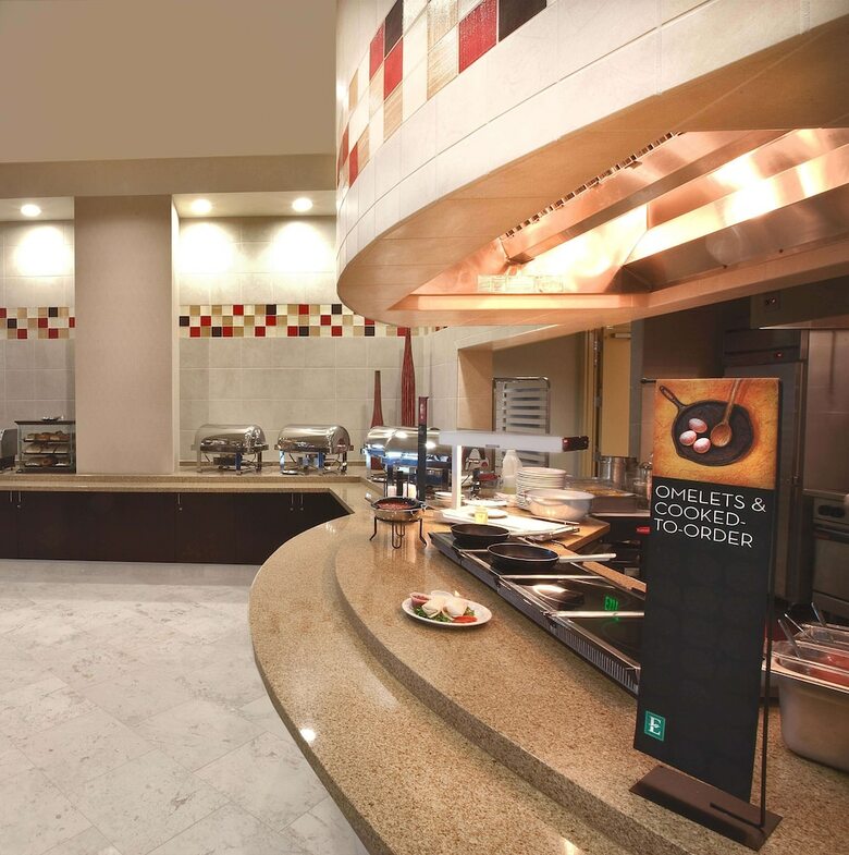 Hotel Embassy Suites Palmdale
