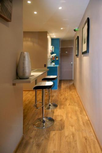 Lyon City Home's Bed & Breakfast