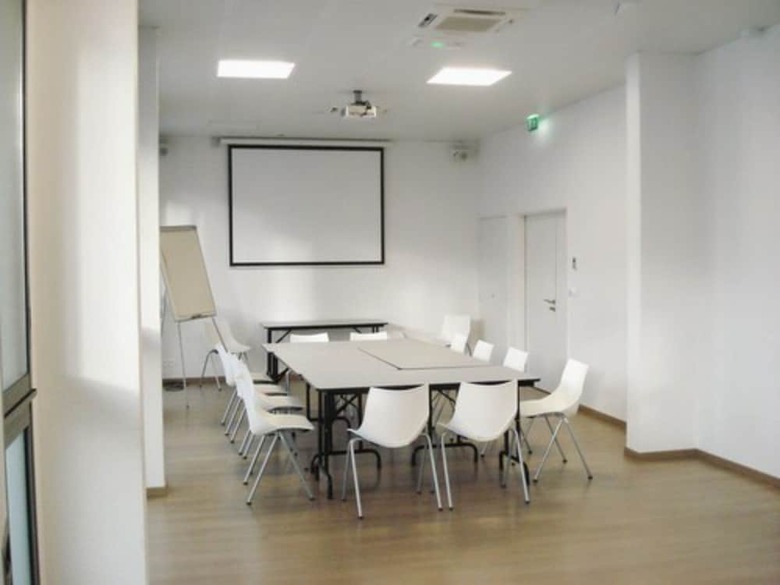 Esatitude Hotel