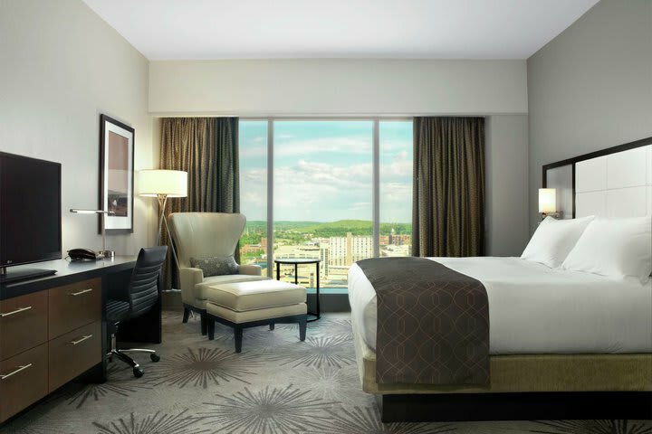 Doubletree By Hilton Hotel Cedar Rapids Convention Complex