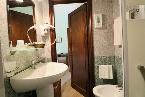 Hostal Dimora Relais Excelsa
