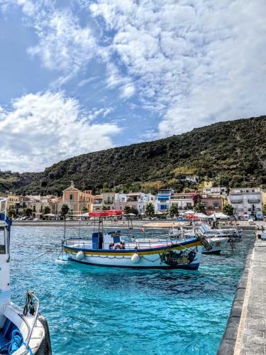 B&B Al Salvatore Di Lipari