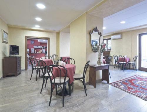Hotel Valentini Inn