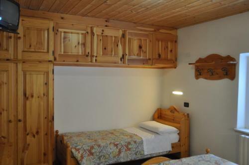 Hostal Casa Alpina Dobbiaco