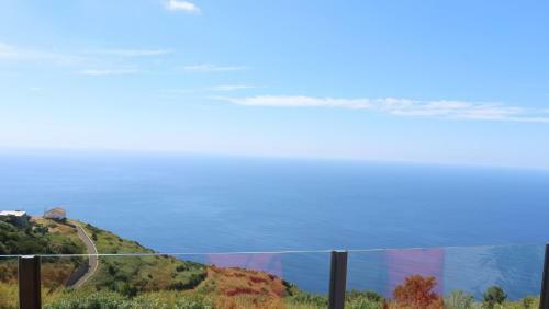 Hostal Madeira Native Motion Guest House