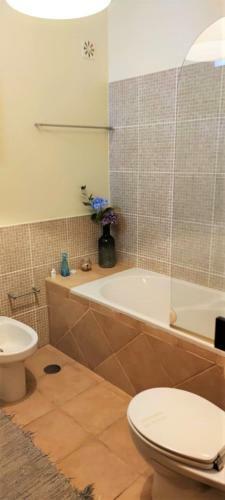 Hostal Madeira Native Motion Guest House