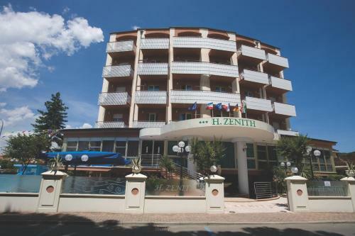 Hotel Zenith