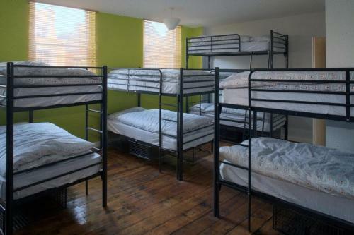 Albergue Bunkhouse