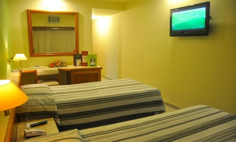 Hotel Bandeirantes