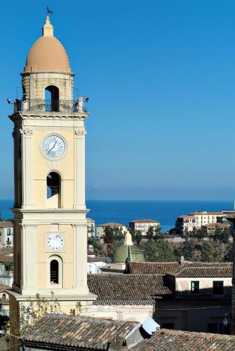 Il Falco E Il Gabbiano B&B