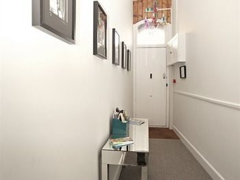 Bed & Breakfast Arthouse