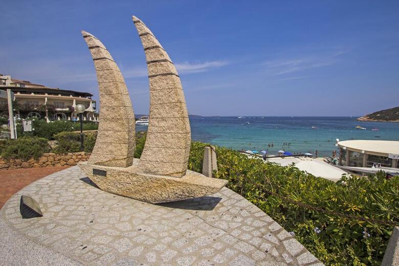 Hotel Club Li Graniti