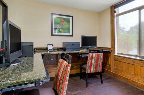 Hotel Comfort Suites - Boone