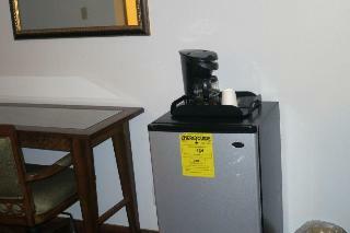 Bay City Motor Inn