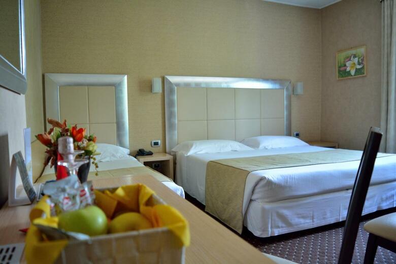 Hotel Susa