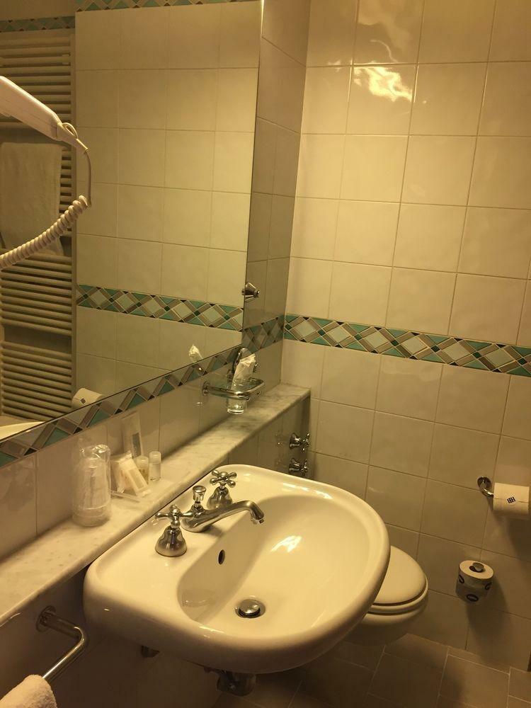 Hotel Bristol