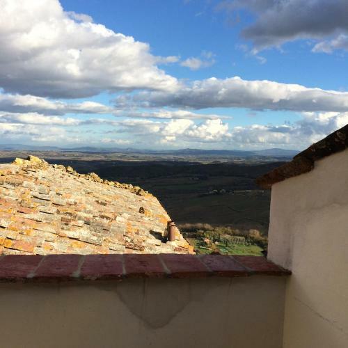 Holiday Apartment In Historical Palace