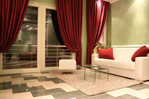Central Room & Breakfast