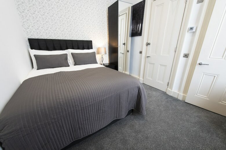 Hotel Grosvenor Suites