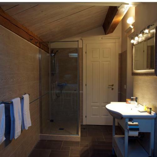 M Club De Luxe B&B