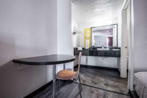 Motel 6 Norcross - Atlanta Northeast
