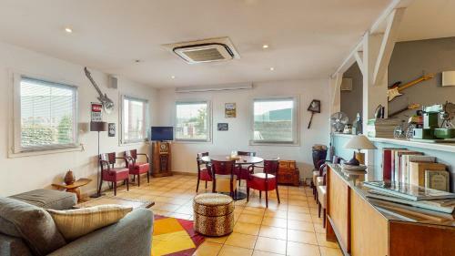 L'auberge Everhotel De Tarbes-ibos