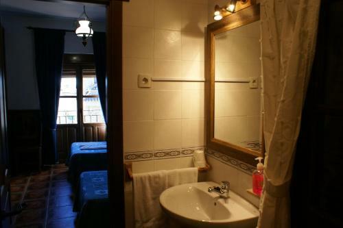 Agroturismo Casa Rural Pe�a Falc�n