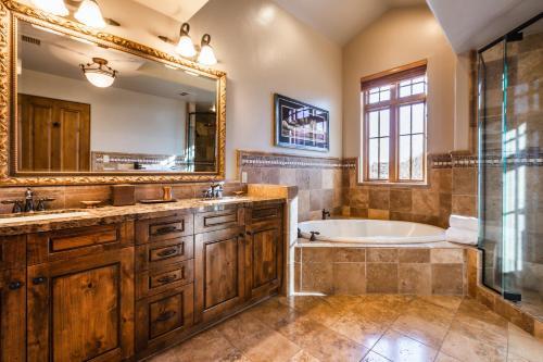 Hotel Pronghorn, An Auberge Resort