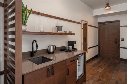 Hotel Pronghorn, An Auberge Resort