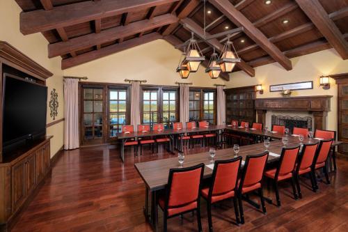 Hotel Pronghorn, An Auberge Resort