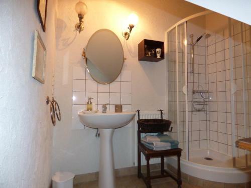 Bed & Breakfast Manoir De La Haute Pilais