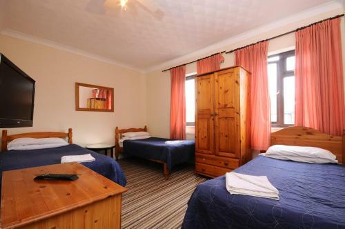 Hostal The Rathmore