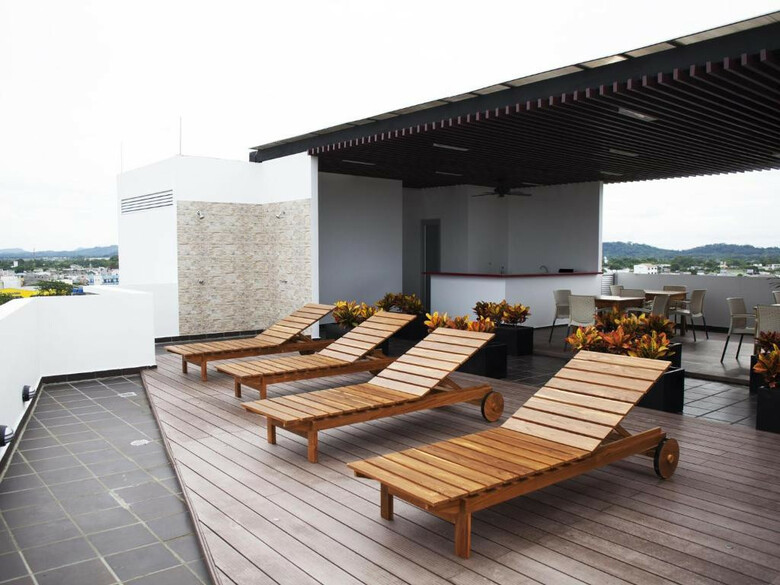 Hotel Cinco Monteria