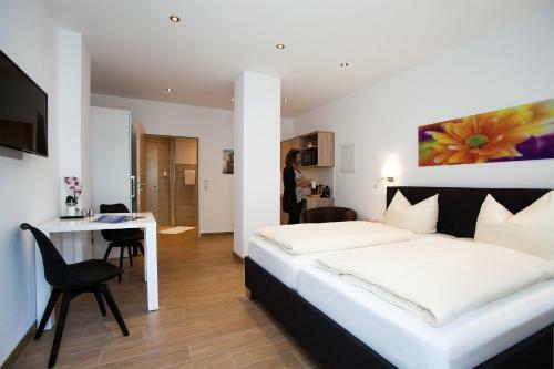 Hostal Mittelrhein Pension