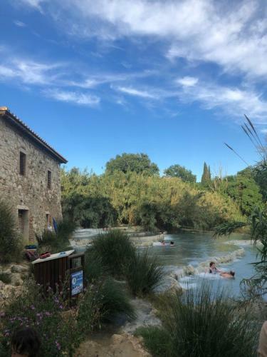 Hostal Notti Etrusche A Sovana