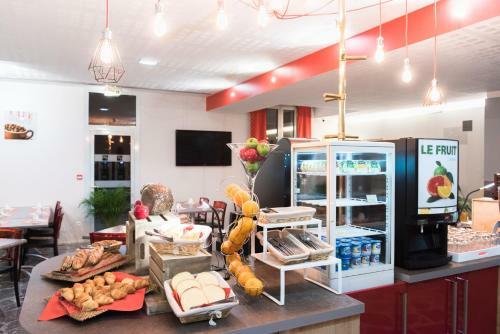 Hotel Carr� Py' H�tel