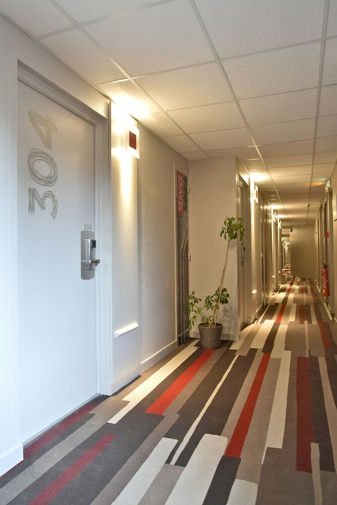 Hotel Ibis Saint Quentin Basilique