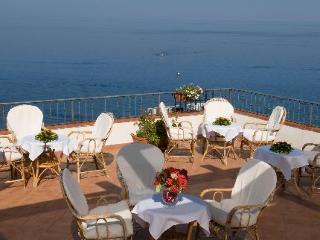Bed & Breakfast Blu Tropea Maison