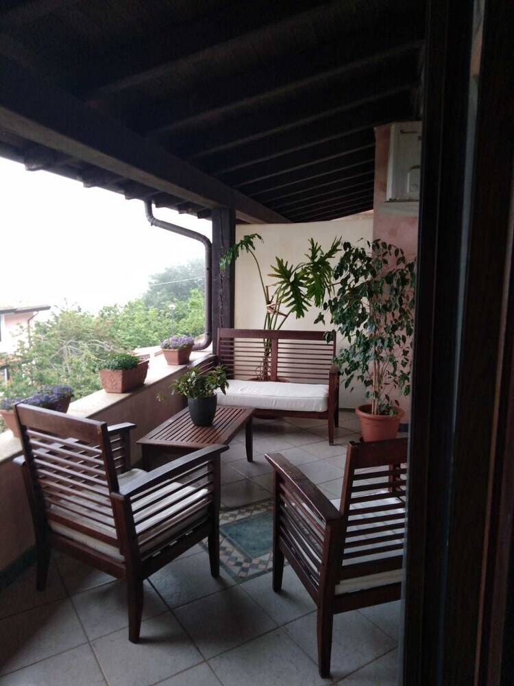Bed & Breakfast Monti E Mare